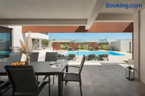 Beautiful Villa Scallop - Image 4