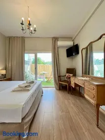 Villa Jasmin private pool - Image 4
