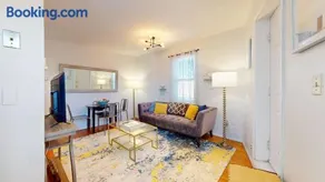 South End,2 bed, in unit lau,cen air, Northeastern - Image 1