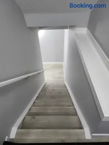 Modern 1-Bedroom Basement Suite - Image 3