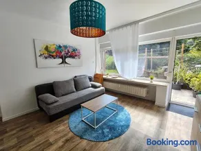 FeWo Deisterferien, 5 Minuten zur Landesgartenschau, Hunde kosten extra,Terrasse, Netflix, Wlan, A2, B65, bis 8 Personen - Image 3