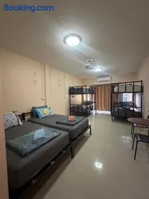 Khaosok city hostel - Image 4