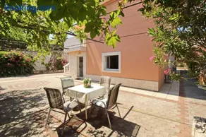 Voll ausgestattete schöne Wohnung mit Grill, Terrasse und Garten | Gartenblick - Image 5