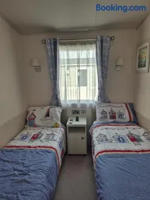 Tower View Retreat, Haven Marton Mere - Image 5