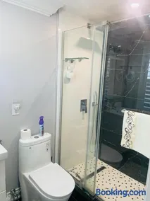 Beautiful 4 Bedrooms villa - Image 3