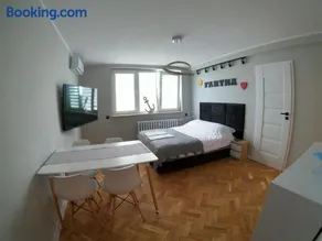 Faryna Apartament - Image 1
