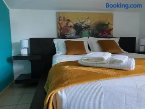 Lovely Home - Image 1