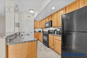 Legacy Tower II 1206 - Image 3