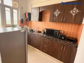 Premium Aura Stays A Peaceful 3BHK Family Retreat - Image 3