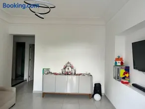 Apartamento de dois quartos em frente a sorveteria Cairu - Image 5