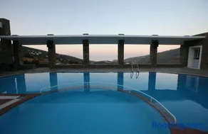 Perla Pool Hotel Andros - Image 1