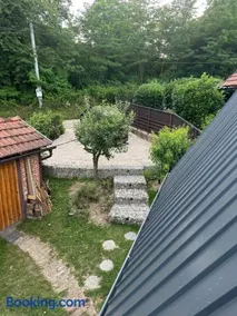 Two Olives Vacation Homes - Image 2