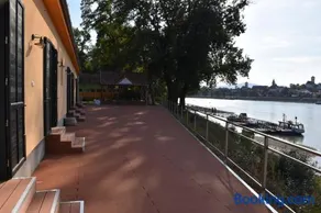 Százesztendős Révészház Apartman - Image 5