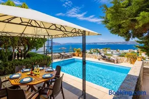 Villa Ikaros - Image 2