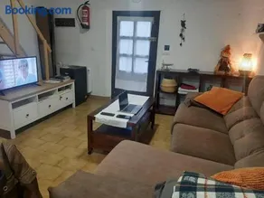 Pequeño apartament rural con un gran jardin. WIFI - Image 2