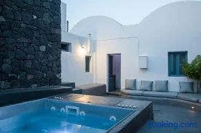 Onirondas Villas - Image 1