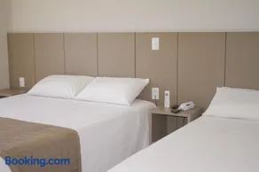 Hotel Seville Comfort - Image 2