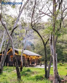 Turon Gates Wilderness Retreat - Lodges, Log Cabins and Glamping near the Blue Mountains - Image 1
