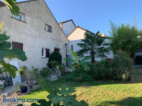 La maison parisienne & jardin - Image 1