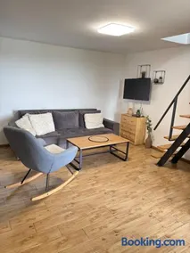 Family House with private pool - Image 4