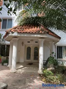 Casa Del Mar Apartments - Image 5