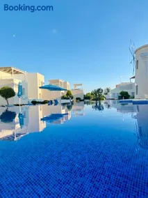 WaveBreeze Villas - Image 3