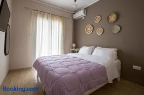 Downtown Apartment - Image 1