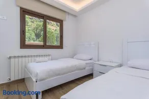 Vantage - 2 BR Apt by The Valley in Kfardebian - Image 4
