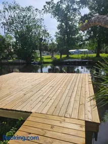 Fun, relaxing, charming retreat - Image 1