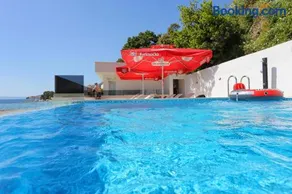 Family-friendly apartments with swimming pool Zivogosce - Porat, Makarska - 18150 - Image 3