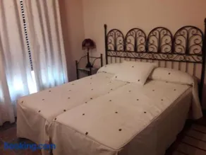 Zaguan - Image 2
