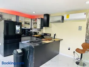 Mansion South Florida one hour Miami area - Image 2