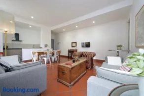 Pantheon 2 Bedrooms - Image 5