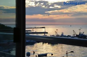 Apartment Umag Center Istria Croatia with seaview by Rentistra - Image 2