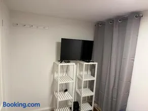 Family-friendly rental flat - Image 4