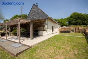 Bulat-Pestivien Retreat with 4 spacious Bedrooms - Image 5