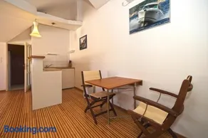 Apartment Plaza - Image 5