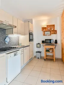 Côte Fleurie Cosy Norman apt balcony & parking - Image 3