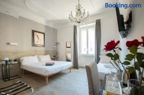 Raffaela's Suite & Rooms Vatican Guest House - Image 1