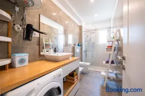 Himara seaside apartment - Image 4