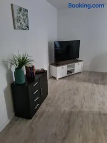 Flieder - Image 2