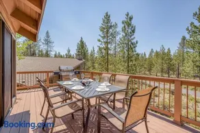 Sunriver Treehouse - Meredith Lodging - Image 1