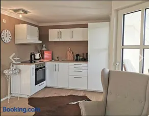 Sunside Aparthotel - Image 4