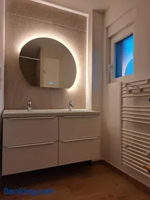 Chez Fernand à Colmar Maison neuve tout confort avec jardin et parking inclus - Image 3