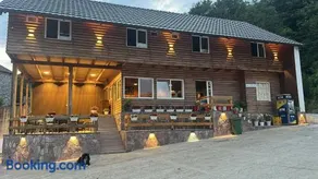 Drini Guesthouse - Image 1