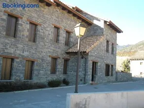 Apartamentos Portal de Ordesa - Image 1