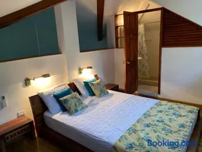 Stunning Loft 2 Floor Unit with Balcony - Image 3