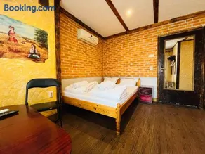 Rooms43 - Image 1