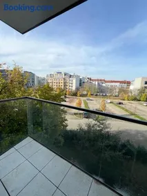 Fred&Moris Apartments - Image 4