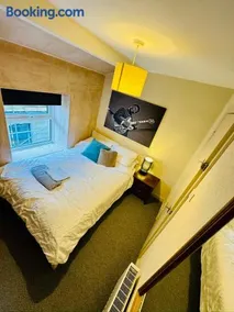 The Penthouse, Barnoldswick - Image 2